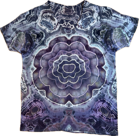 Size XL V-Neck “Indigo Blues” (Ice Dye)